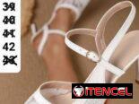 Sandalias y zapatos de salir