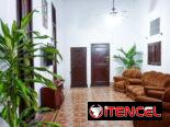 Casa de renta con vistas a la ciudad por noches. Alquiler por noches de casa en Centro Habana. Apartamemto de lujo