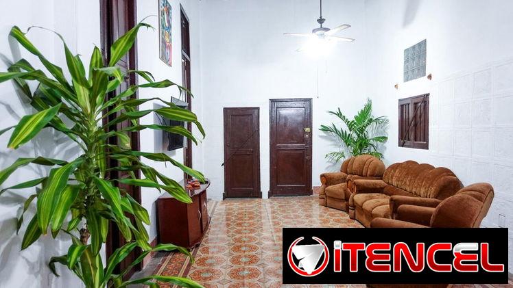 Casa de renta con vistas a la ciudad por noches. Alquiler por noches de casa en Centro Habana. Apartamemto de lujo