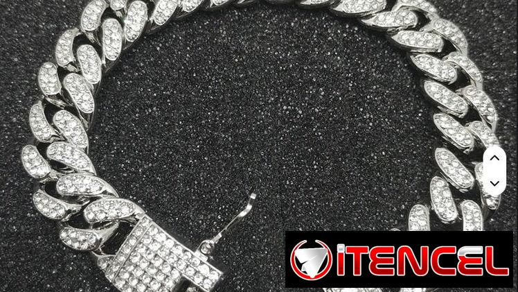 Cadenas,relojes y manillas diamantadas,Cintos de perlas