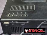 Proyector es a color.pero antiguo