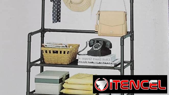 Zapateras con colgadores de uniones plásticas  de 4 niveles. Solo negras