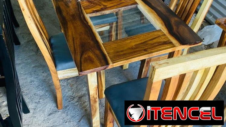 JUEGOS DE COMEDORES DE MADERA (ALGARROBO)