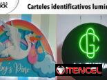 Carteles, tarjetas, cuños, agendas, estafetas o gafetes, pullovers y gorras personalizadas