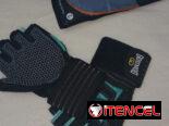 GUANTES DE ENTRENAMIENTO CON MUÑEQUERAS, ENTREGA DE FACTURA. VARIEDAD DE ARTÍCULOS DEPORTIVOS, ETC