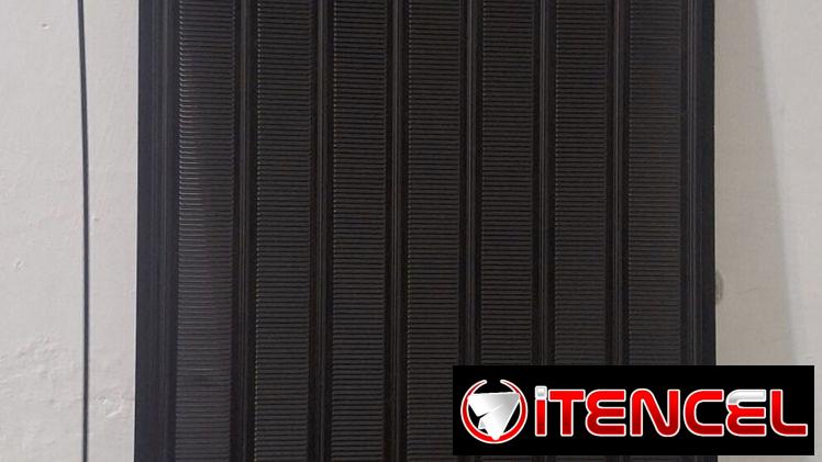 Condensador para Fríos-Frizzers-Bebederos-Etc. Nuevo con sus tapones de fábrica. Marca Cowpland. Capacidad ⅙