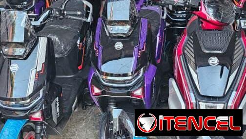 Moto eléctrica topmaq y BUCATTI último modelo 2026