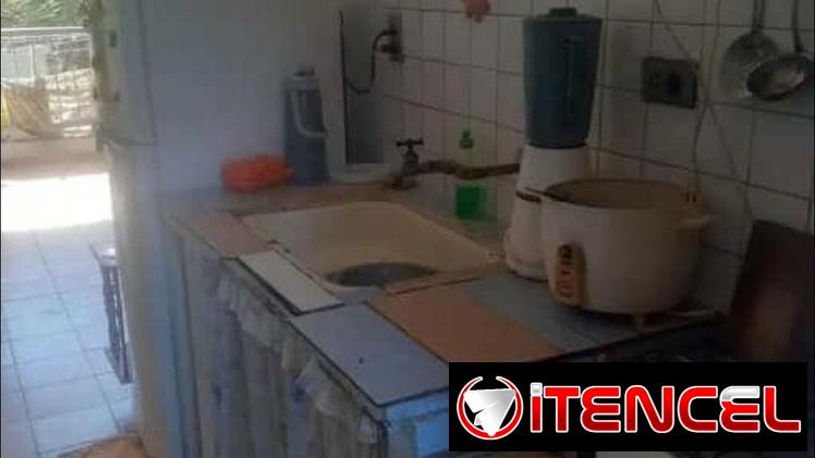 Apartamento en Alamar, 4to piso,1 cuarto,sala-comedor,balcón,cocina,baño,patio de servicio.33m cuadrados.