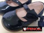 **Se vende** Zapatos de vestir de niña