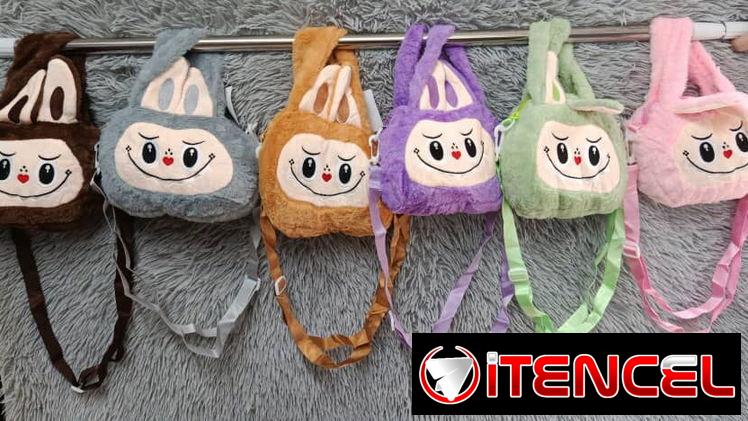 Carteritas labubu peluche para las nenas 3500$