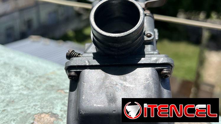 Vendo carburador de Jawa en perfectas condiciones técnicas y con muy buena autonomía!! Llegar y poner!!