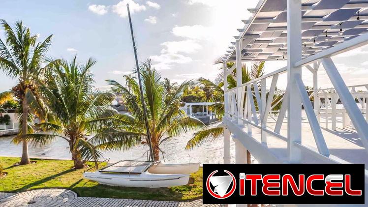 🌊 Exclusiva Casa en Renta – Santa Fe frente al mar