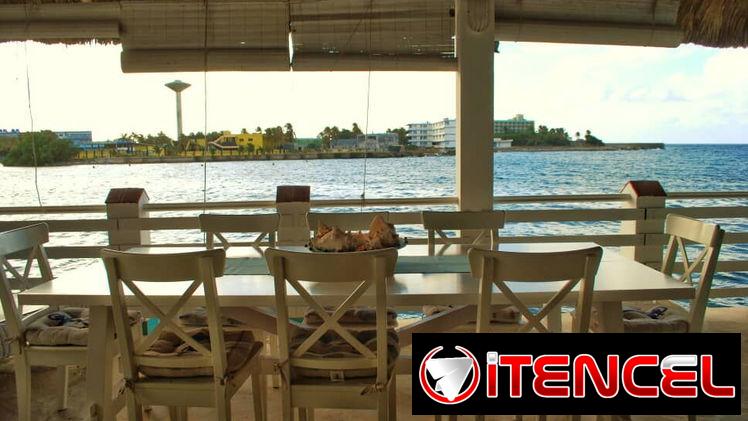 Lujo, confort y privacidad! Renta con vista al mar en SANTA FE!!!