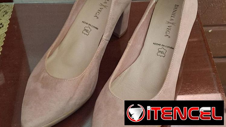 Zapatos para mujer, de piel original.