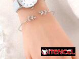 📞53884600.🎇 Set reloj de cuarzo para mujer y brazalete🎇 Mensajería disponible.🚴