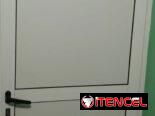 Se venden 3 puertas de aluminio