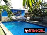 SE RENTA CASA DE 4 HABITACIONES CON PISCINA A DOS CUADRAS DE LA PLAYA DE GUANABO. 58858577