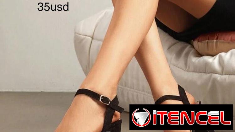 Sandalias. Tacones.  Plataformas