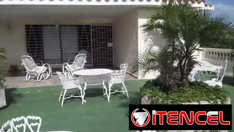Renta  piscina con recirculaciòn  🌊 Playa Boca Ciega 🌊 5 habitaciones( 52463651 ) 2 cuadras del mar, Paneles solares