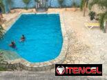 Alquiler de casa en la playa con piscina en Guanabo. Casa de renta en la playa a 8 cuadras del mar con piscina