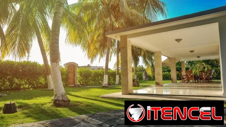 Hermosa casa de renta con piscina en la playa de Guanabo, a 4 cuadras del mar, Paneles solares +53 52463651 WhatsApp, P