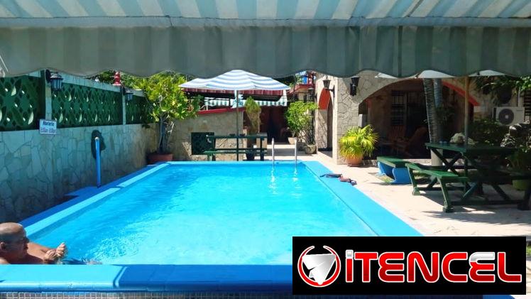 Se renta alojamiento veraniego de 3 habitaciones en Guanabo con piscina grande.58858577
