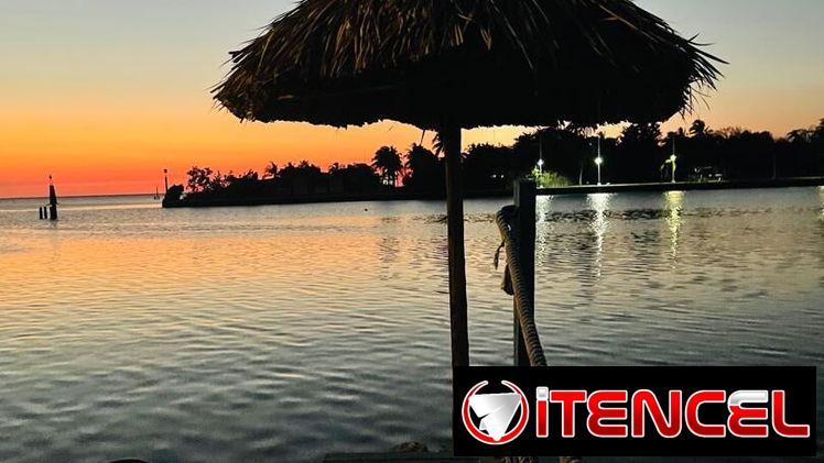 RENTA DE LUJO EN LA MARINA HEMINGWAY , APARTAHOTEL FRENTE AL MAR EN RENTA 🌊🌊+53 52463651