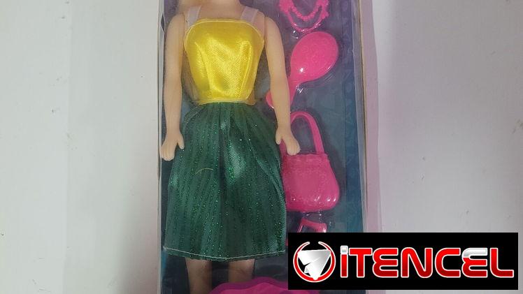 juguete : muñeca  barbie con accesorios nueva