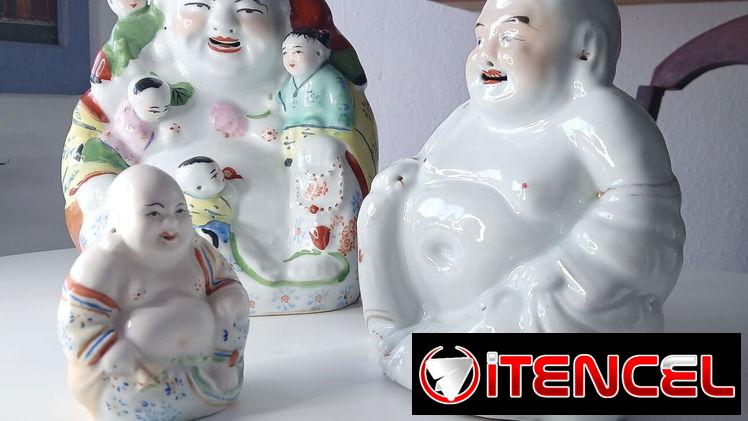 Juego de 3 piezas de Porcelana china – Budas de diferentes tamaños. Oferta si compra el lote completo