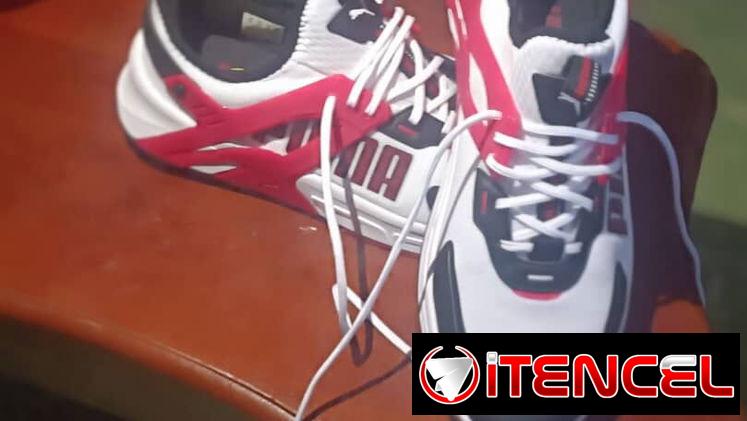 Tennis marca Puma. # 42