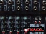 Analog Mixer Behringer XENYX 802 Premium 8-Input 2-Bus (Incluye Power Supply 220v)