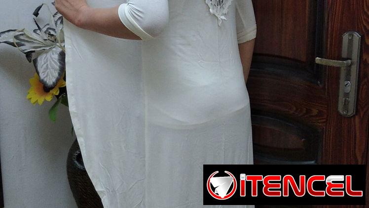 Vendo sobretodos, es  de tela de pulóver, nuevos. Hay en blanco y en negro