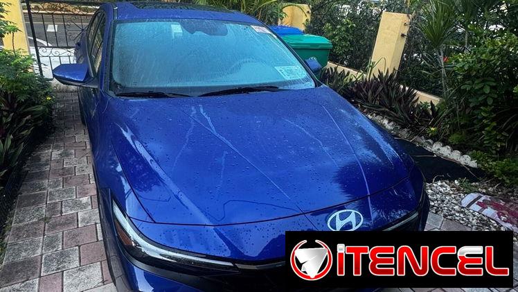 Hyundai Elantra 2025