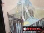 CUNA DE MADERA CON COLCHON Y LANZADERA. ROI 53896881