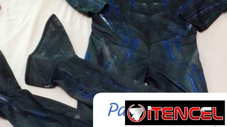 Se venden disfraces de uso para niños 3-7 años