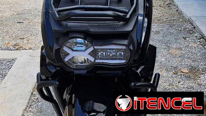 Motos automáticas de gasolina marca Unison TK 200cc . Nuevas 0km