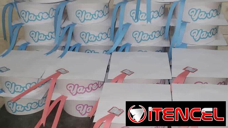 Birretes y bandas para niños de 1er Grado