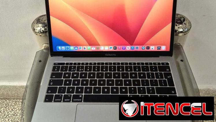 MACBOOK PRO RETINA A1708…