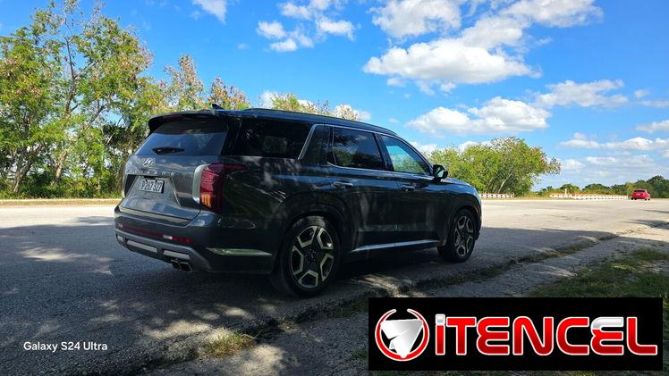 Vendo o negocio, Hyundai Palisade, 2024, en Vin 2023 en circulación