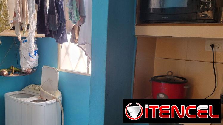 Permuto de Alamar a Centro Habana tengo apto 3 cuartos