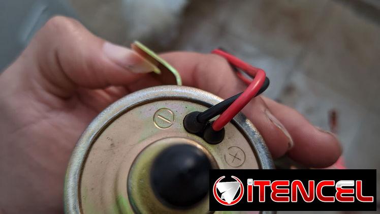Se venden bomba de combustible eléctrica
