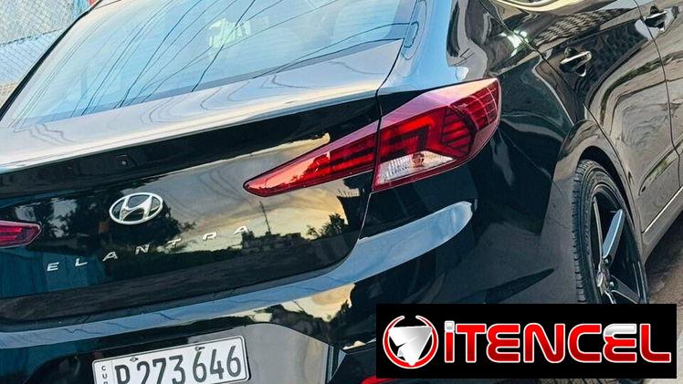 Vendo o negocio, Hyundai Elantra, 2020 importado