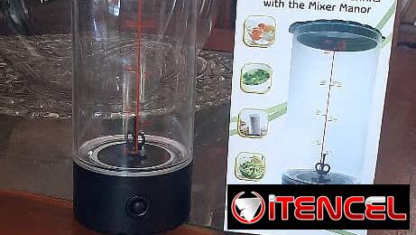 Juego de vajillas,  Juego de Cubiertos,Pelador ,Cafetera eléctrica, Olla Refractario para cocinar, ect..