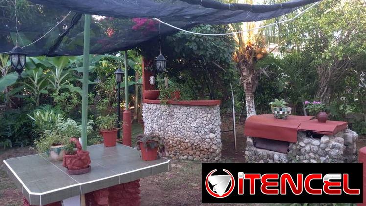 SE RENTA CASA DE UNA HABITACIÓN CON PISCINA DE LONA EN GUANABO. 54026428