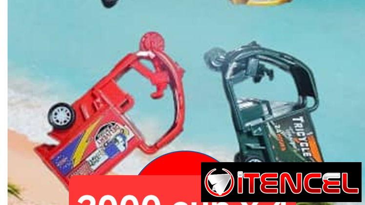 Set de triciclos y carritos de friccion
