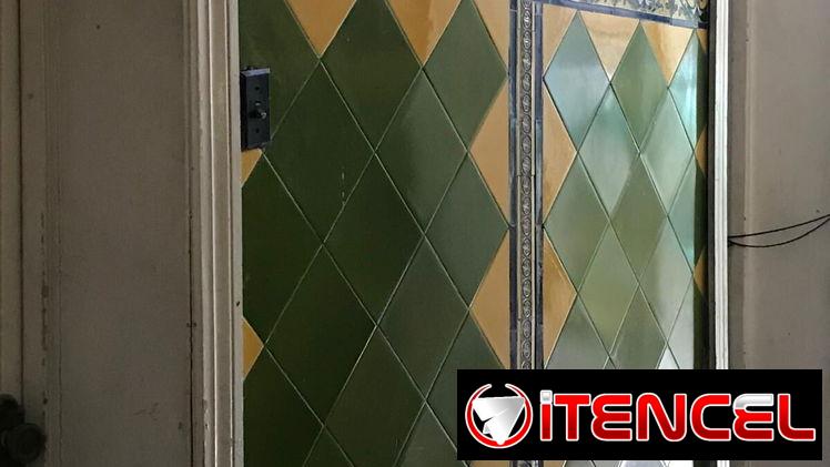 Espectacular mansión en el Vedado próxima al Hotel Cohíba con 9 cuartos,ideal para hostal . Precio negociable!!!