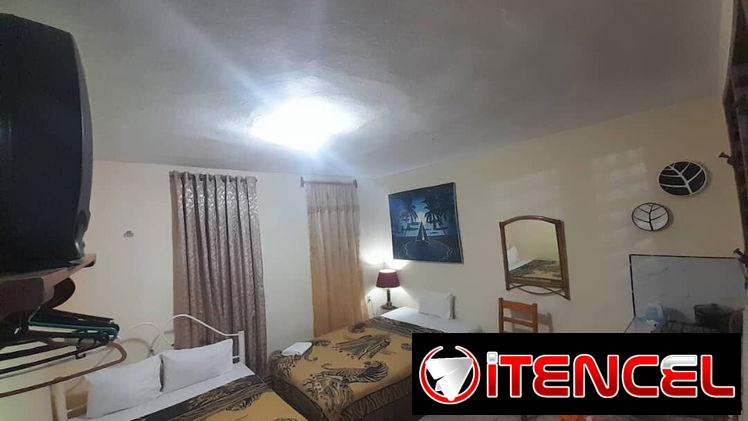 HABITACIÓN-ESTUDIO CON TERRAZA Y COCINA EN EL CORAZON DE LA HABANA,DONDE NO SE VA LA LUZ.