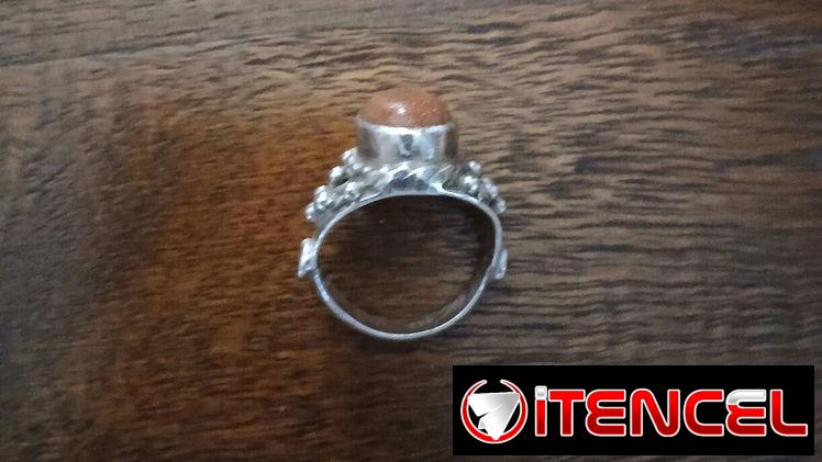 Vendo anillo de plata cifrado con piedra venturina