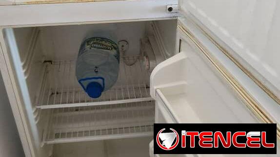 Vendo Refrigerador Haier funcionando al 100 llamar al 52709644