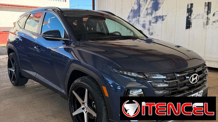 Vendo o negocio, Hyundai Tucson, 2025 con 8000 km solamente